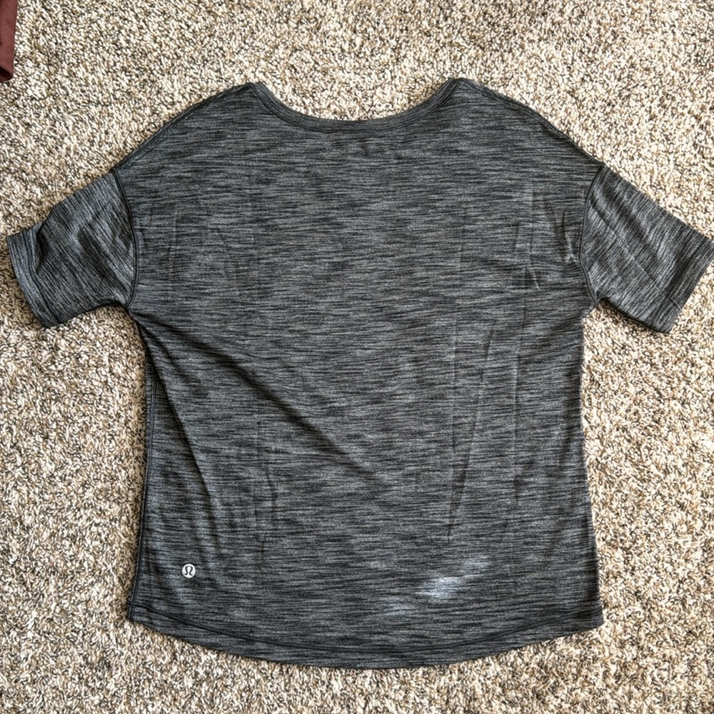 Tops - Picture 2 of 2